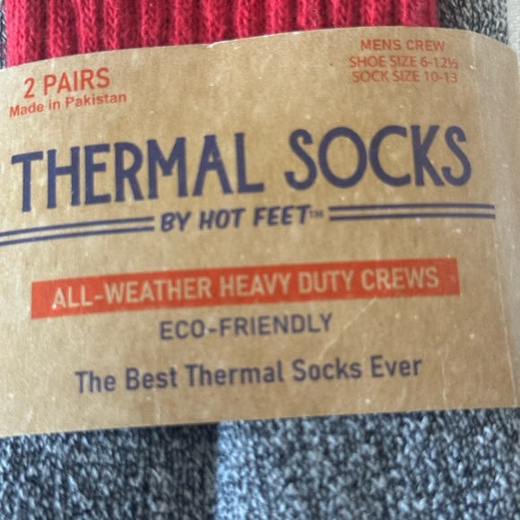 NWT Thermal Socks by Hot Feet-2 pair of Men's All-Weather Heavy Duty Crew Socks - Picture 2 of 9